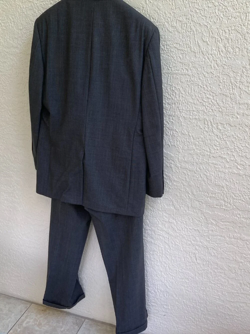 Brooks Brothers Two Pc Suit 42R Wool Charcoal Blue Tints 44